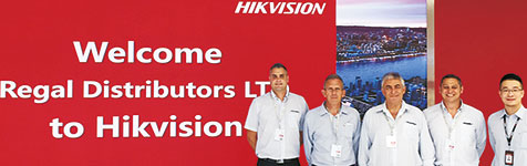 (Left to Right) Quintin van den Berg, Pieter Dicks, Raymond Katz, Zarius Jordaan, James Dong MD of Hikvision.